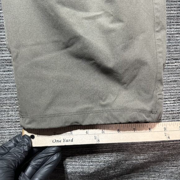 L.L. Bean Multisport Pants Men's Size 3XL Green Outdoor 4 Way Stretch 515264 - Picture 9 of 11